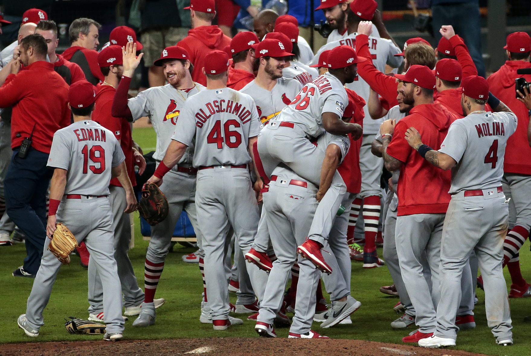 Cardinals take NLDS, on to the league championship